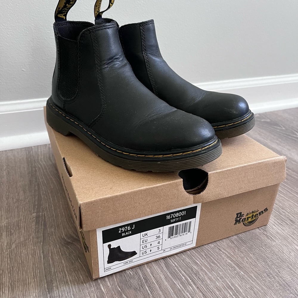 Dr. Martens Black Leather Chelsea Boots